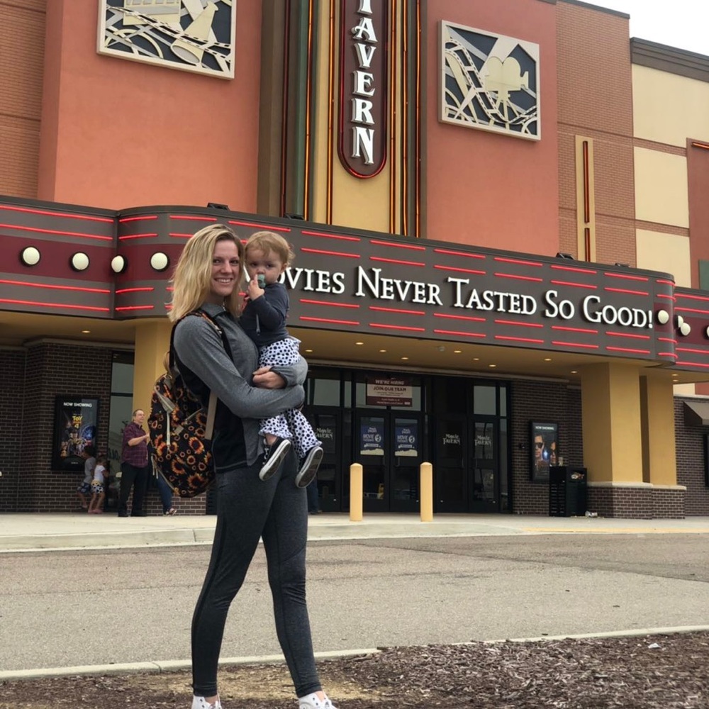 Meet your Posher, Casey